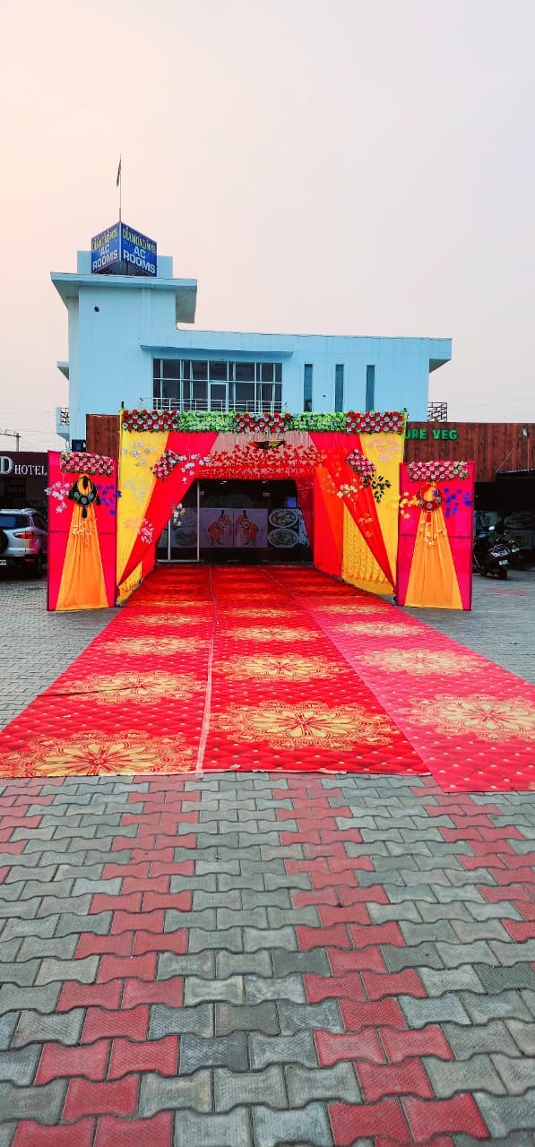 Diamond Hotel banquet hall decorated for events in Samalkha NH-44