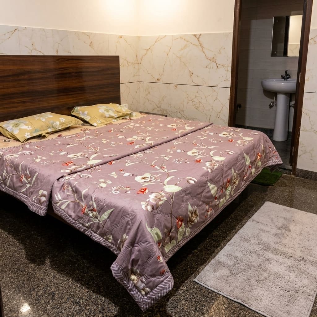 Deluxe Room at Diamond Hotel Samalkha