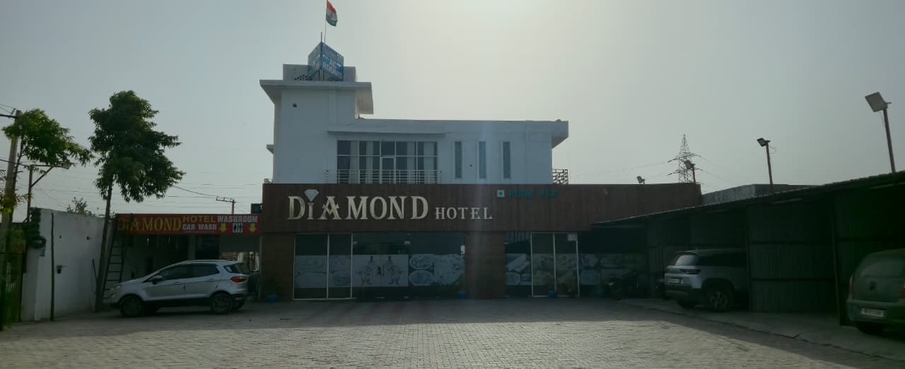 Diamond Hotel exterior on GT Karnal Road NH-44 Samalkha Haryana
